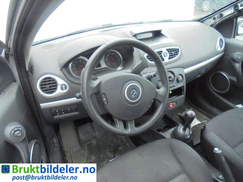 Renault Clio 2006-2009 (Type III, Fase 1) , Motorkode: D4F-764, Girkassekode: GÅEN GEARKASSE