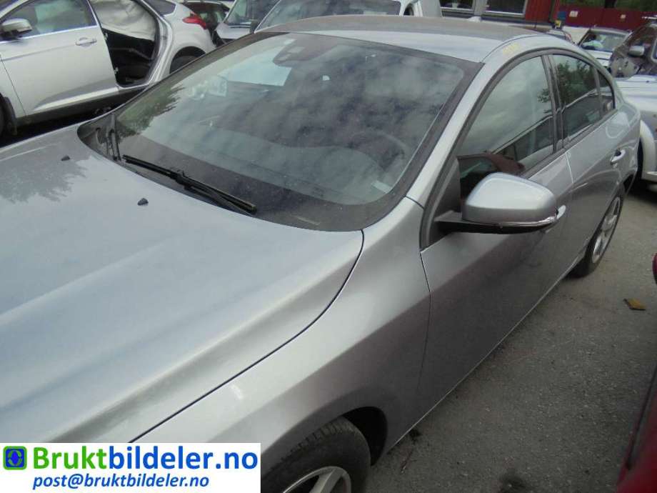 Volvo S60 2010-2014 (Type II, Fase 1) , Motorkode: D4162T, Girkassekode: MMT6