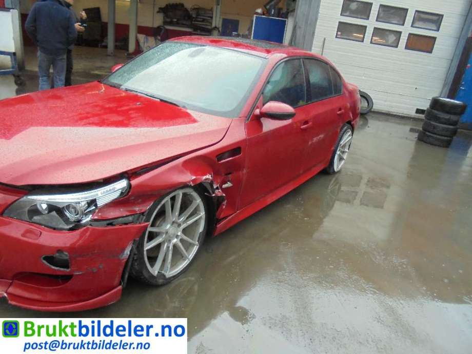 BMW 5-Serie 2003-2010 (E60/E61) (E60/E61), Motorkode: S85-B50A, Girkassekode: 