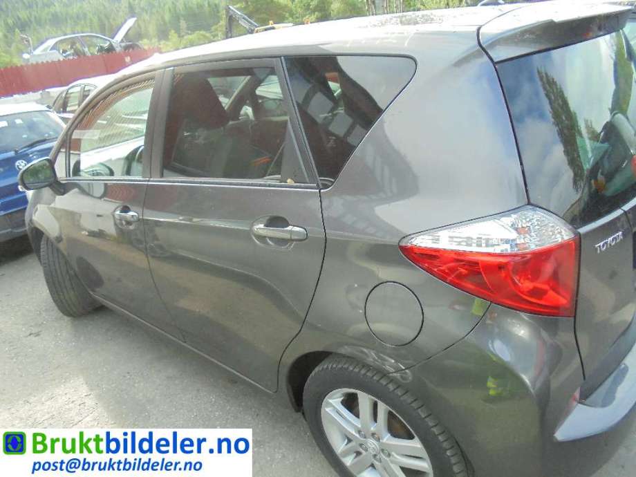 Toyota Verso-S 2011-2015 (COMBI) (COMBI), Motorkode: 1NR-FE, Girkassekode: EC63