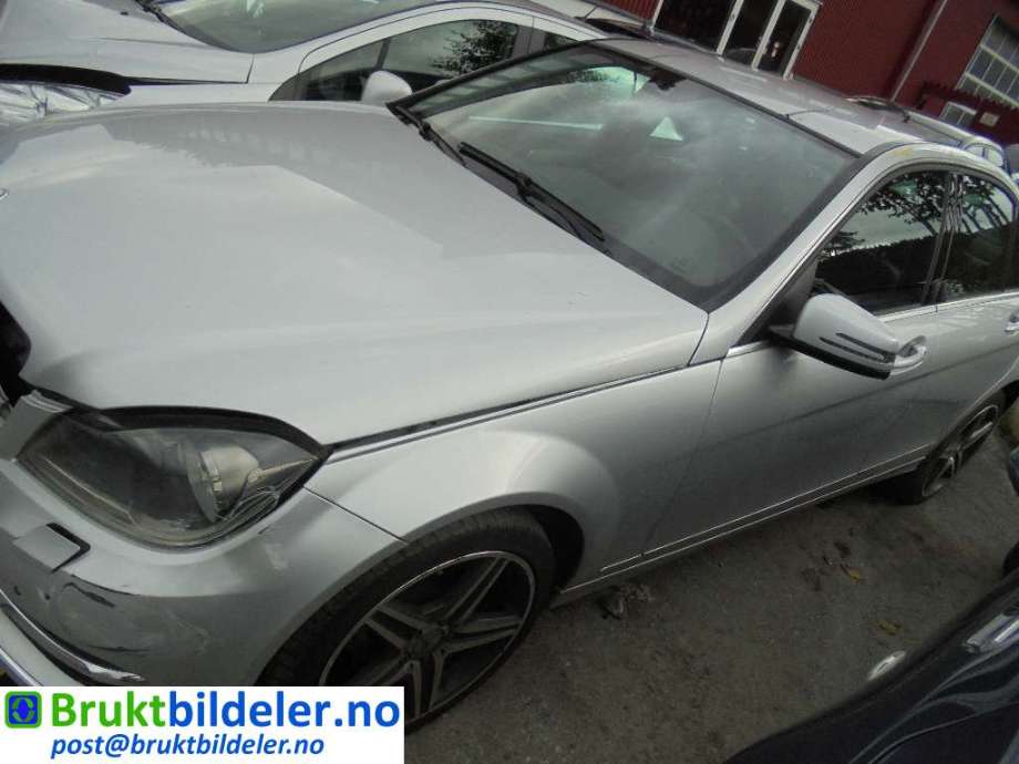Mercedes C-Klasse 2011-2014 (Fase 2) (W204) (W204), Motorkode: OM651.913, Girkassekode: 