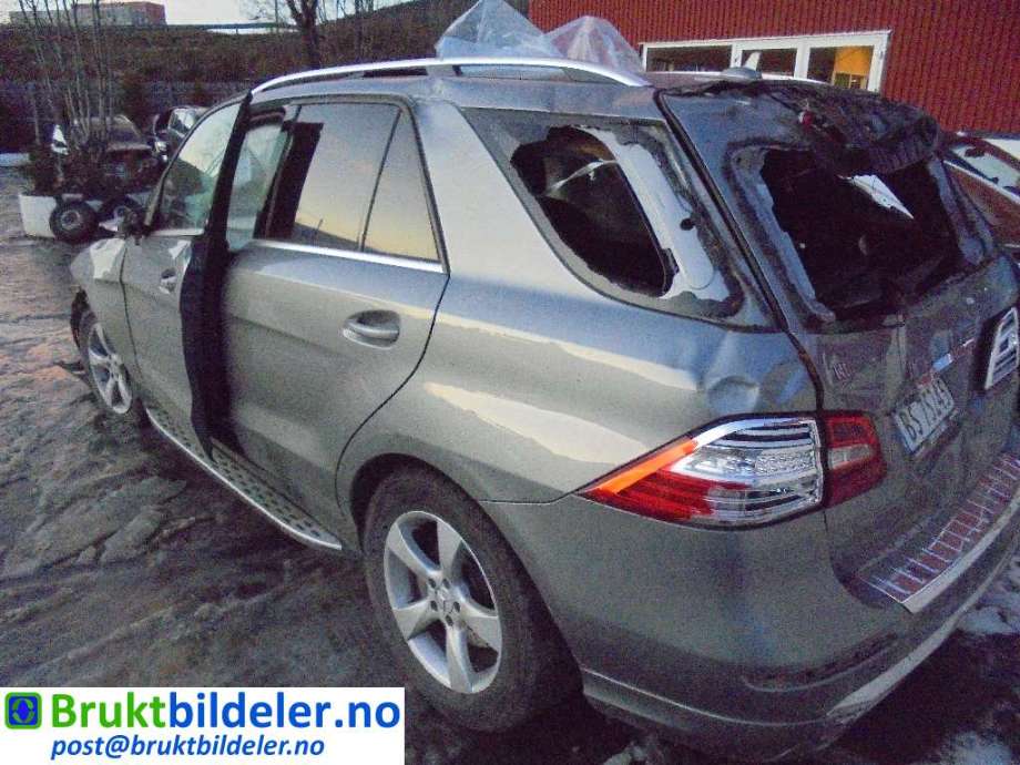 Mercedes ML 2011-2015 (Fase 1) (W166) (W166), Motorkode: OM642.826, Girkassekode: 