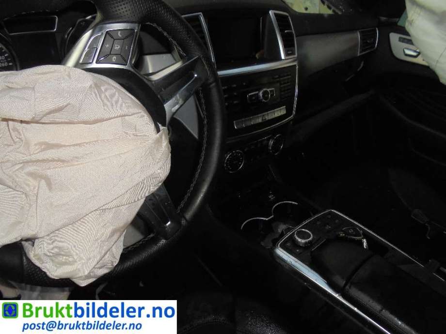 Mercedes ML 2011-2015 (Fase 1) (W166) (W166), Motorkode: OM642.826, Girkassekode: 