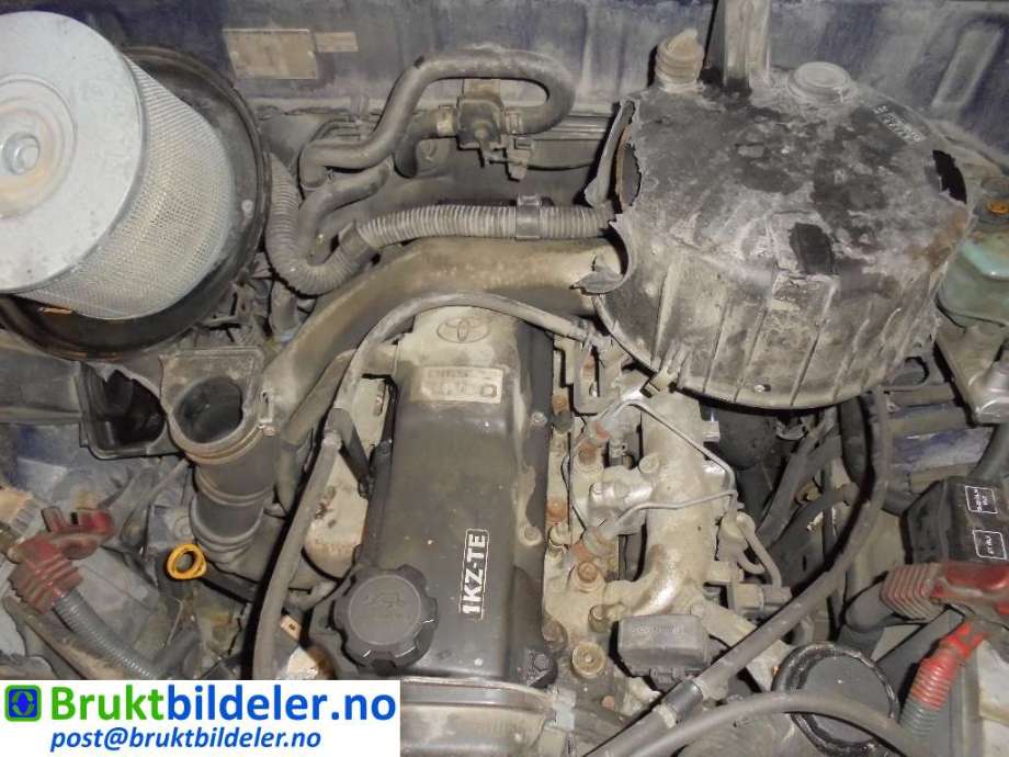 Toyota Land Cruiser 100 1998-2007 , Motorkode: 1KZ-TE, Girkassekode: 