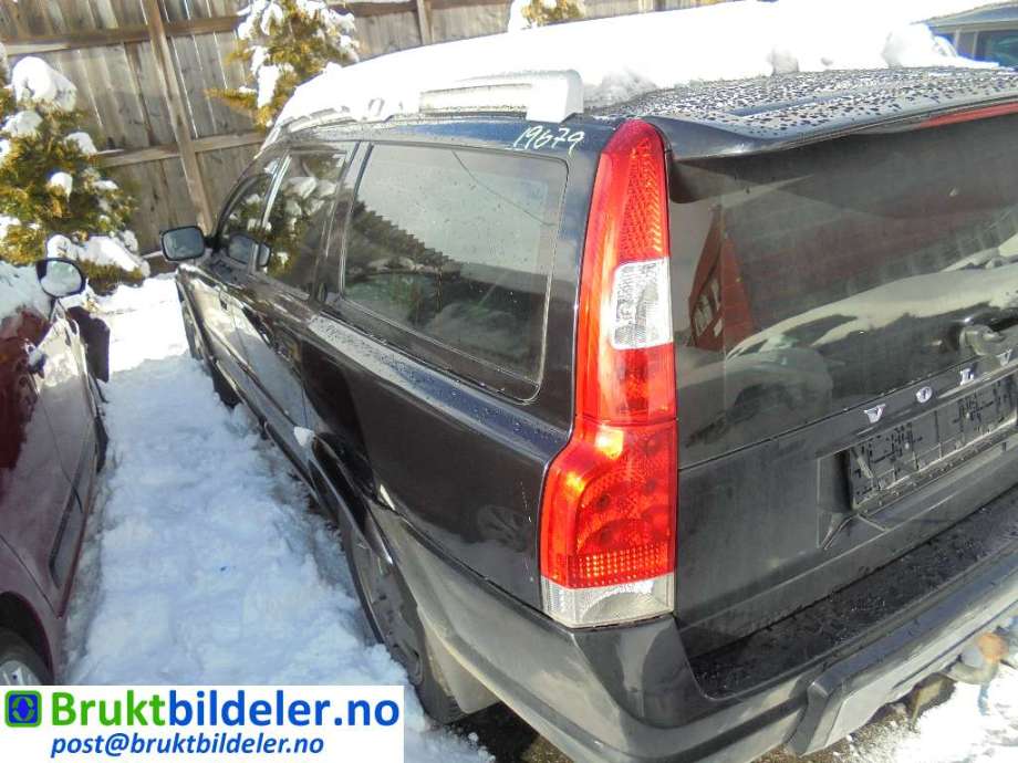 Volvo XC70 2001-2004 (Type I, Fase 1) , Motorkode: D5244T, Girkassekode: 