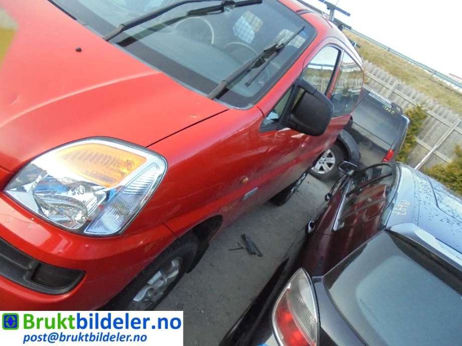 Hyundai H-1 1998-2005 (Type I, Fase 1) , Motorkode: D4CB, Girkassekode: 
