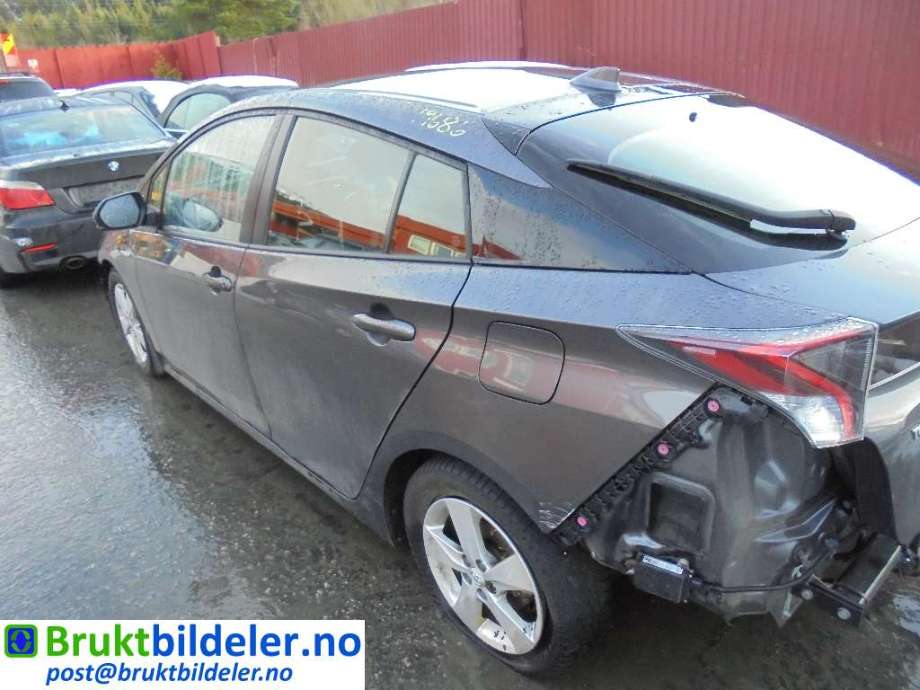 Toyota Prius 2016-2023 (Type IV) (combi) (combi), Motorkode: 2ZR-FXE, Girkassekode: 
