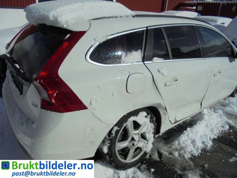 Volvo V60 2010-2013 (Type I, Fase 1) , Motorkode: D5204T2, Girkassekode: 