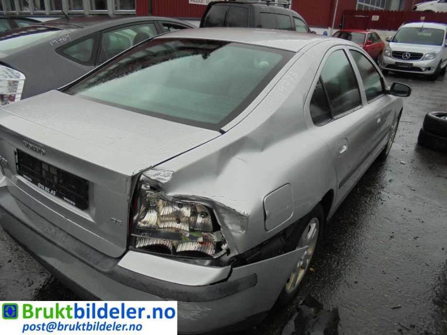 Volvo S60 2000-2004 (Type I, Fase 1) , Motorkode: D5244T, Girkassekode: