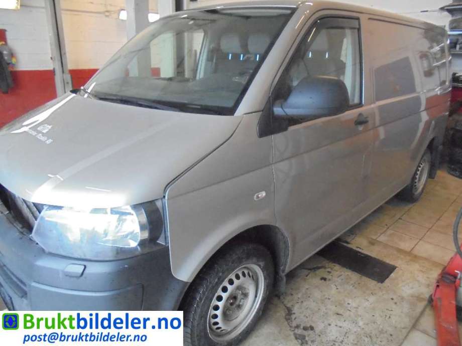 VW Transporter / Caravelle 2009-2015 (Fase 2) (T5) (T5), Motorkode: CAAC;CCHA, Girkassekode: 