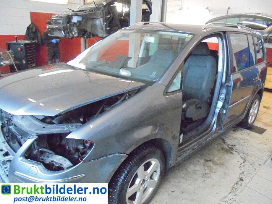 VW Touran 2007-2010 (Type I, Fase 2) , Motorkode: BLS;BXE, Girkassekode: 