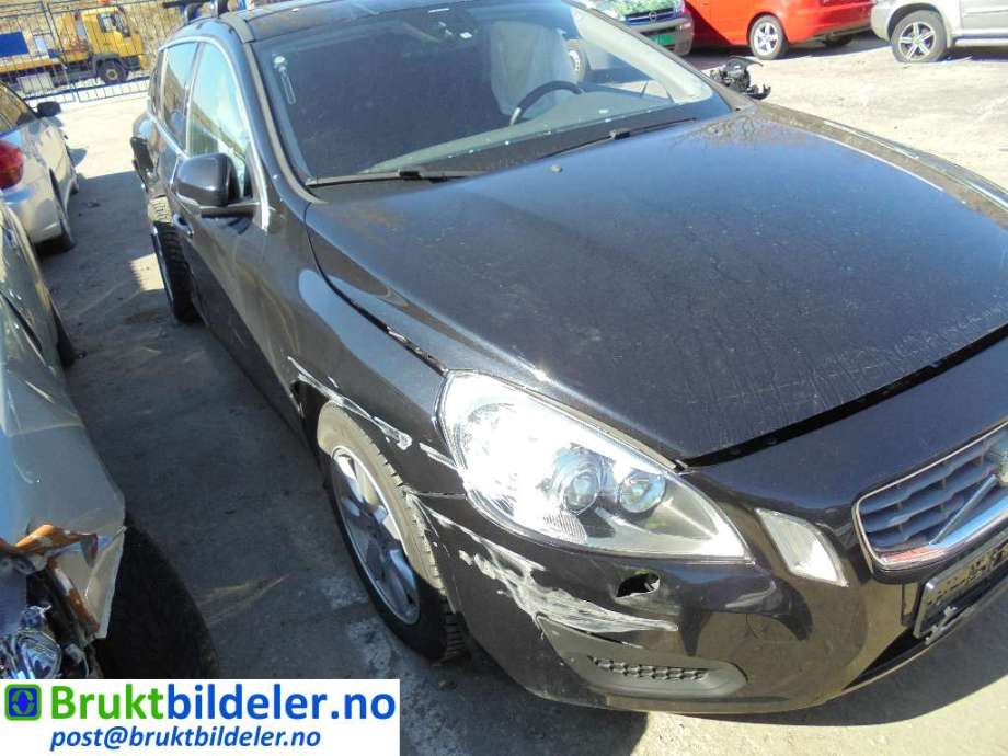 Volvo V60 2010-2013 (Type I, Fase 1) , Motorkode: D4162T, Girkassekode: MMT6