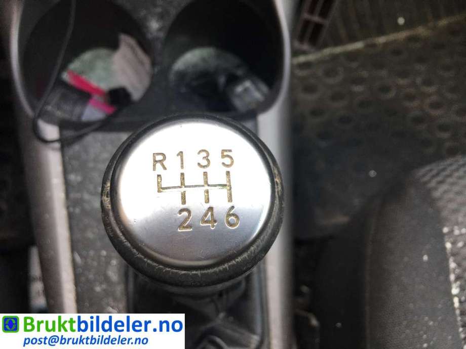 Toyota RAV4 2006-2009 (Type III, Fase 1) , Motorkode: 2AD-FTV, Girkassekode: 