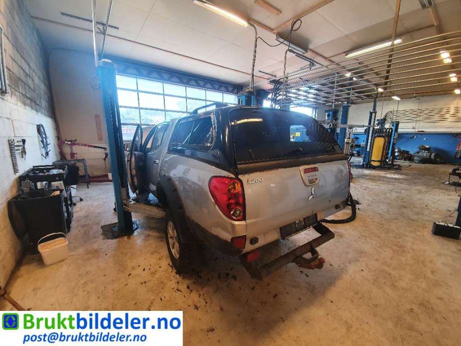 Mitsubishi L200 2006-2015 (Type IV) , Motorkode: 4D56, Girkassekode: 