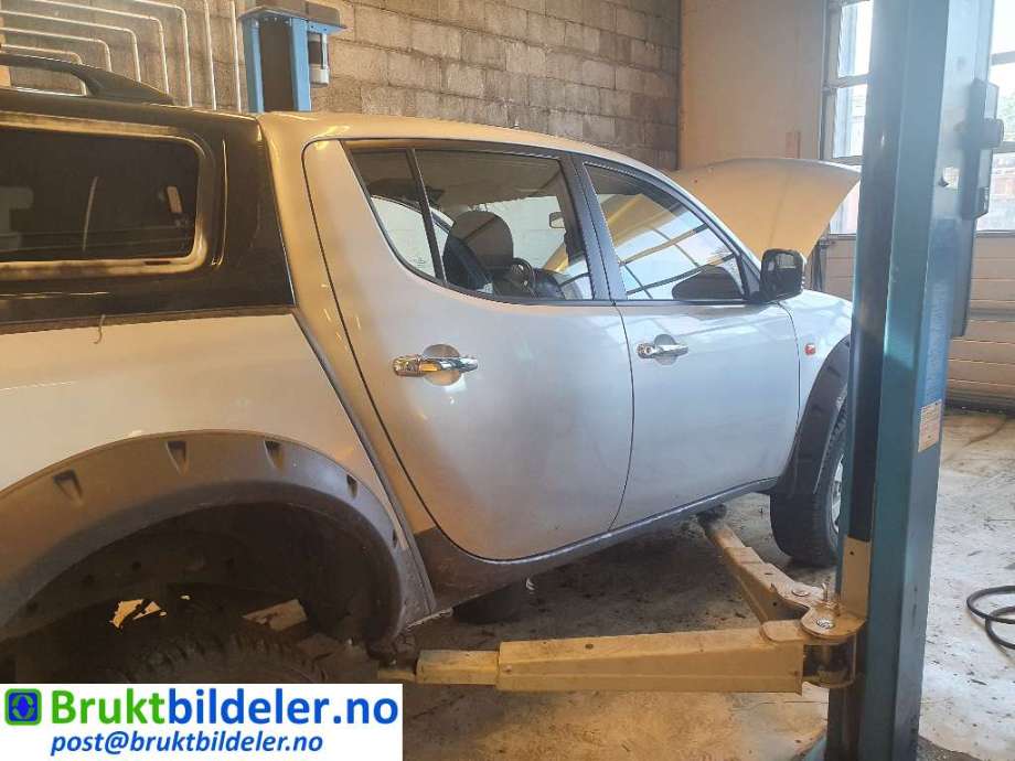Mitsubishi L200 2006-2015 (Type IV) , Motorkode: 4D56, Girkassekode: 