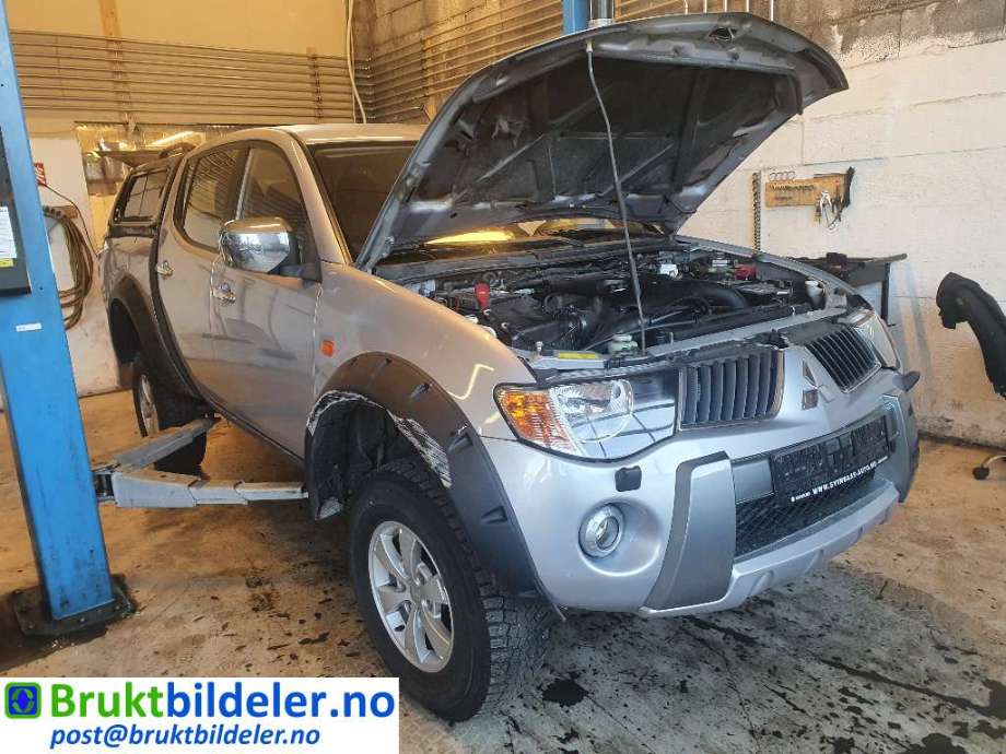 Mitsubishi L200 2006-2015 (Type IV) , Motorkode: 4D56, Girkassekode: 