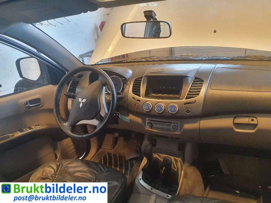 Mitsubishi L200 2006-2015 (Type IV) , Motorkode: 4D56, Girkassekode: 