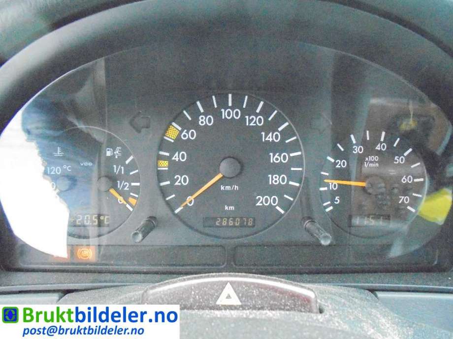 Mercedes ML 1997-2005 (W163) (W163), Motorkode: M111.977, Girkassekode: 