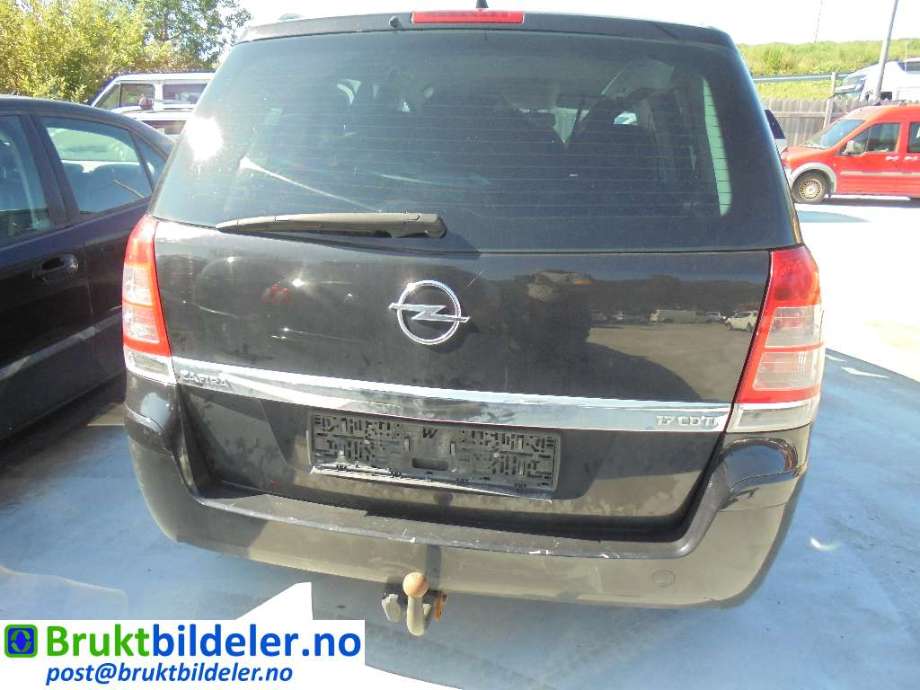 Opel Zafira B 2005-2011 , Motorkode: A17DTJ, Girkassekode: 