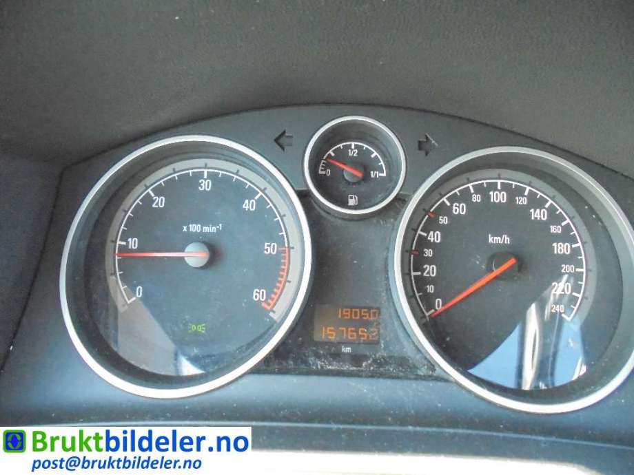 Opel Zafira B 2005-2011 , Motorkode: A17DTJ, Girkassekode: 