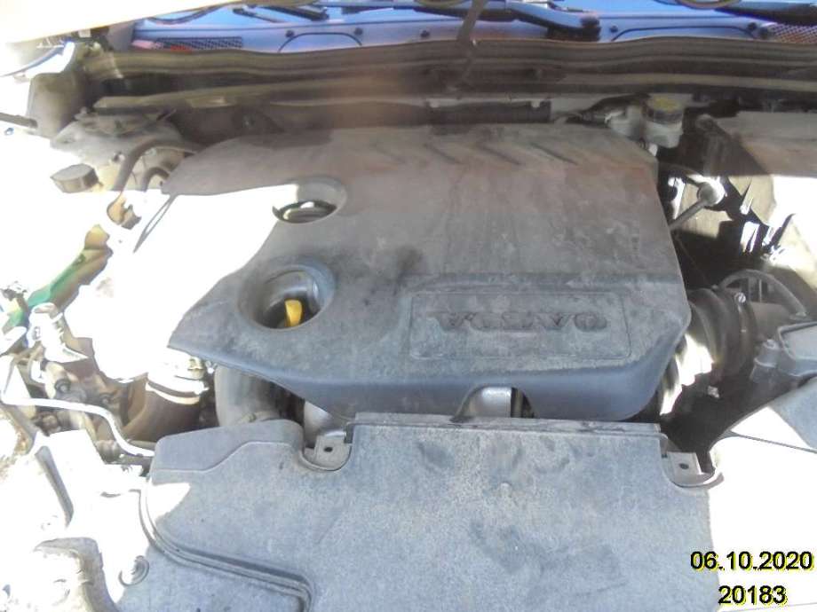 Volvo V40 2012-2019 , Motorkode: D4162T, Girkassekode: 