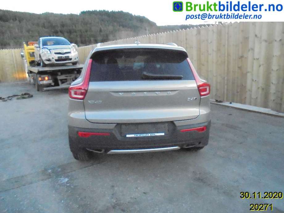 Volvo XC40 2018-2024 , Motorkode: D4204T12, Girkassekode: 