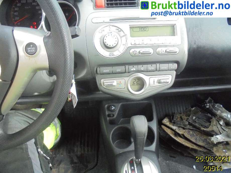 Honda Jazz 2002-2008 (Type I) , Motorkode: L13A1, Girkassekode: 