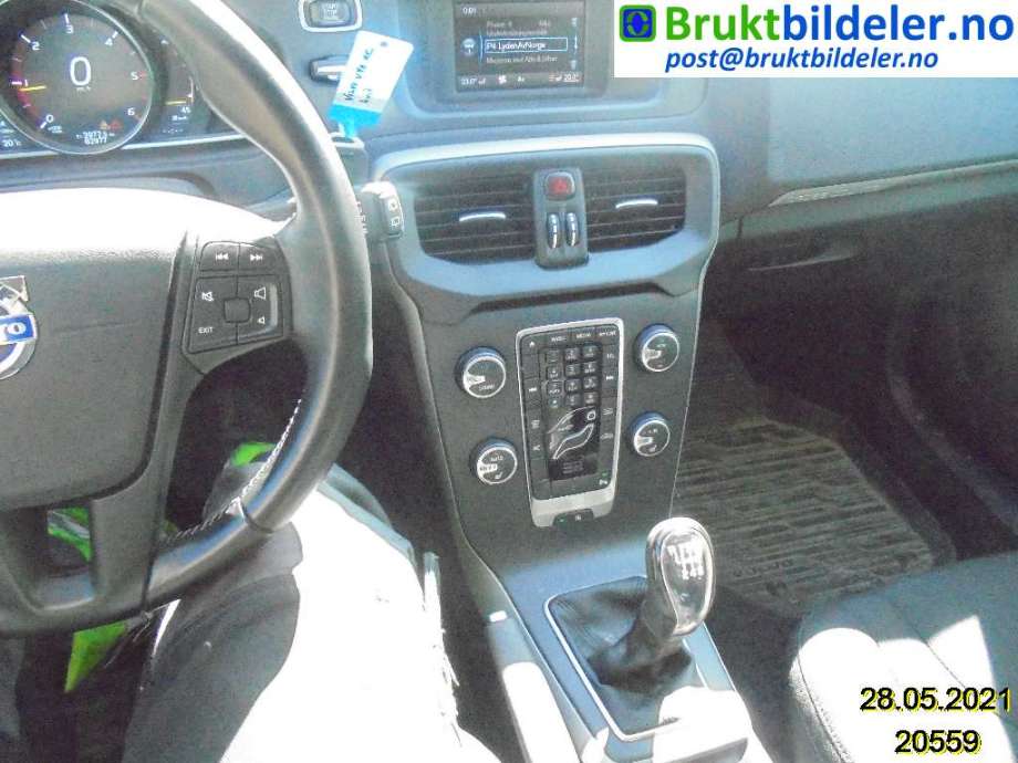 Volvo V40 2012-2019 , Motorkode: D4162T, Girkassekode: 