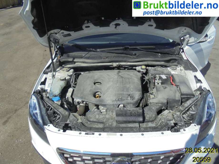 Volvo V40 2012-2019 , Motorkode: D4162T, Girkassekode: 