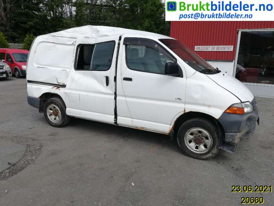 Toyota Hiace 2001-2006 (Fase 2) , Motorkode: 2KD-FTV, Girkassekode: 