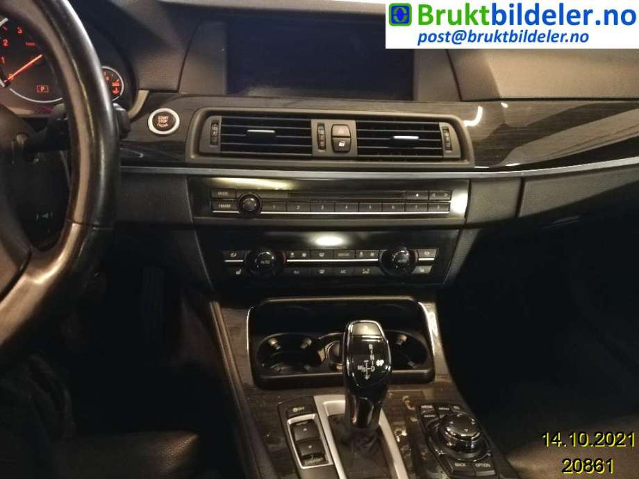 BMW 5-Serie 2010-2017 (F10/F11) (F10/F11), Motorkode: N63-B44A, Girkassekode: 