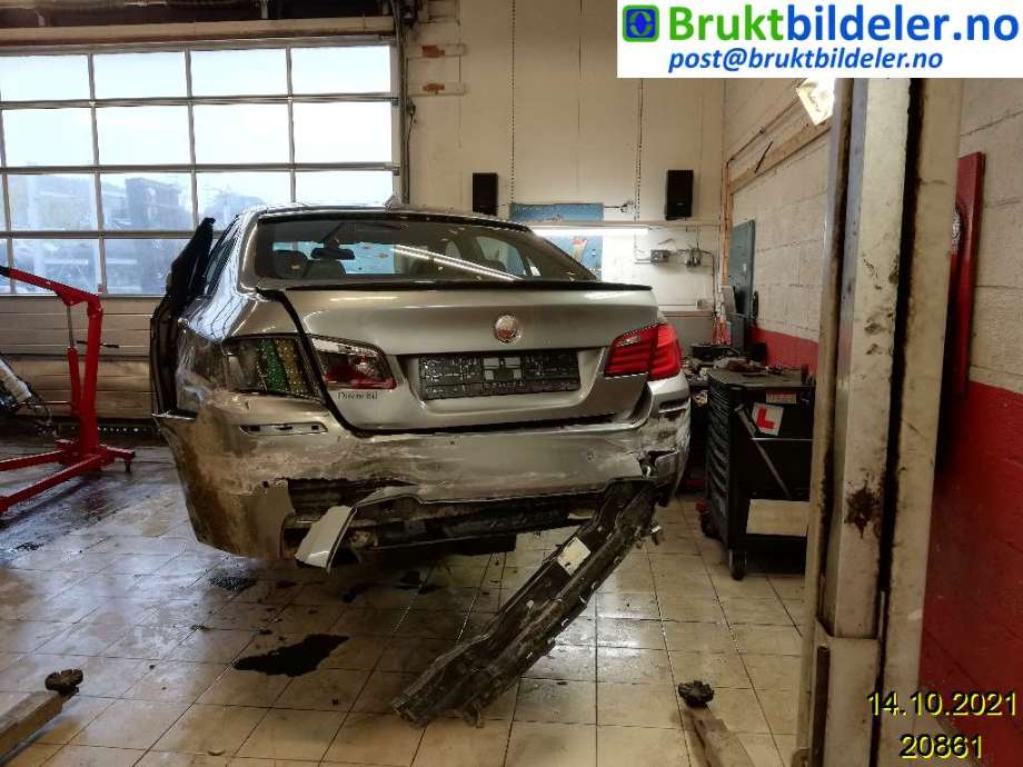 BMW 5-Serie 2010-2017 (F10/F11) (F10/F11), Motorkode: N63-B44A, Girkassekode: 