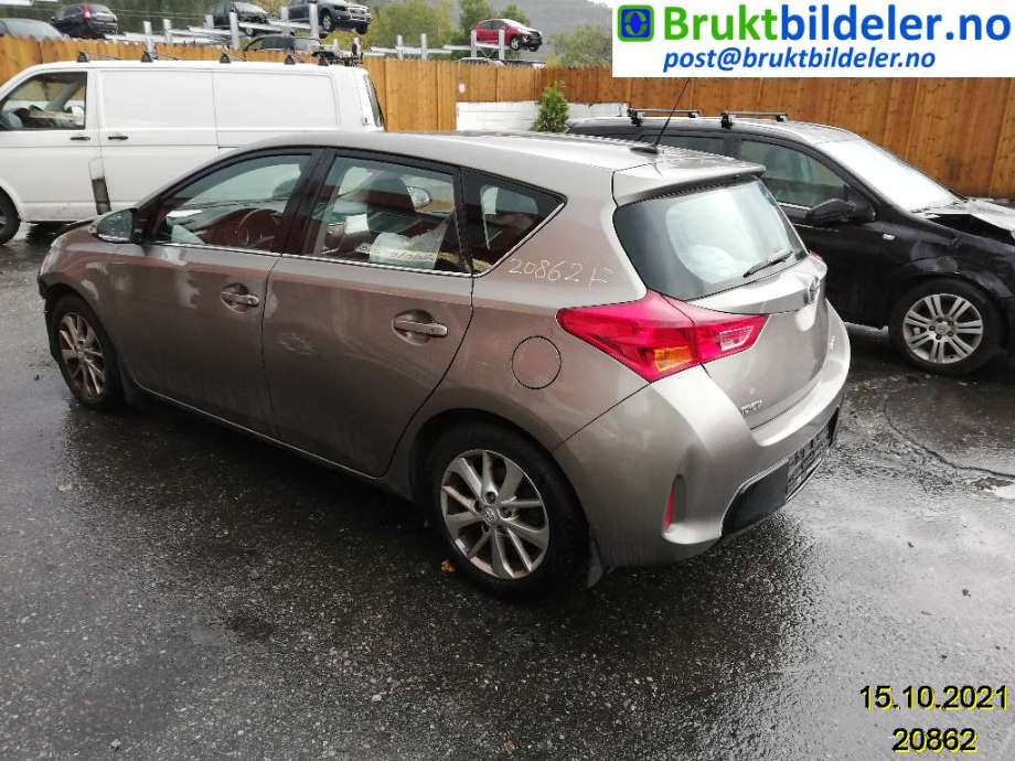 Toyota Auris 2013-2015 (Type II, Fase 1) , Motorkode: 1NR-FE, Girkassekode: 