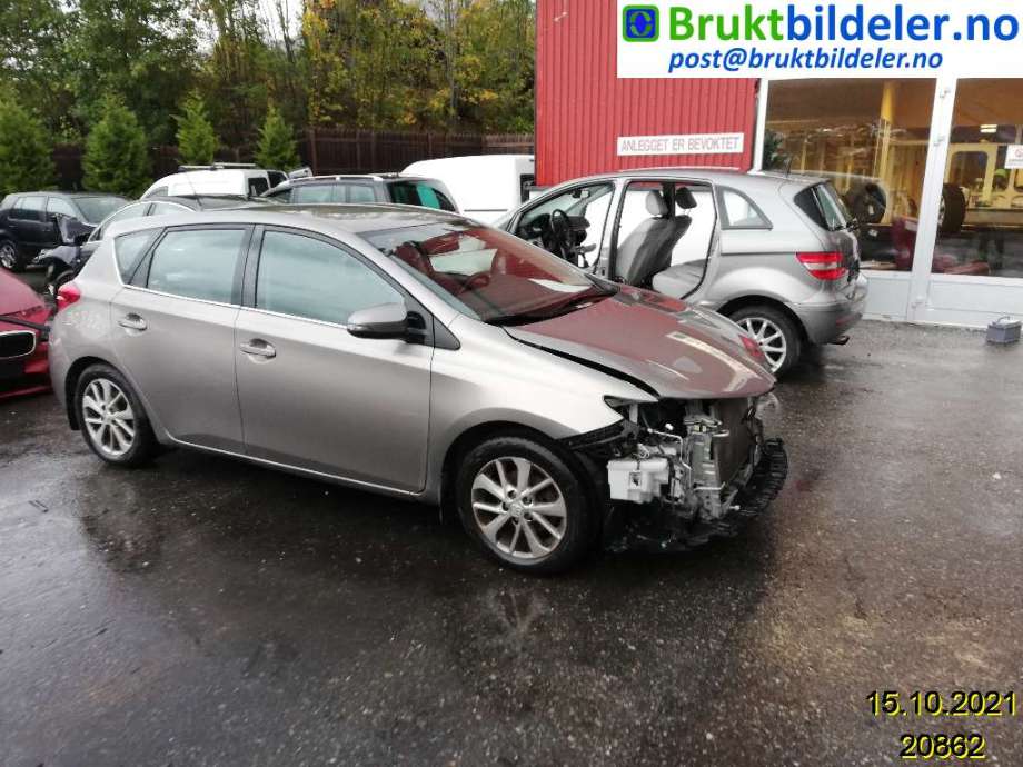 Toyota Auris 2013-2015 (Type II, Fase 1) , Motorkode: 1NR-FE, Girkassekode: 
