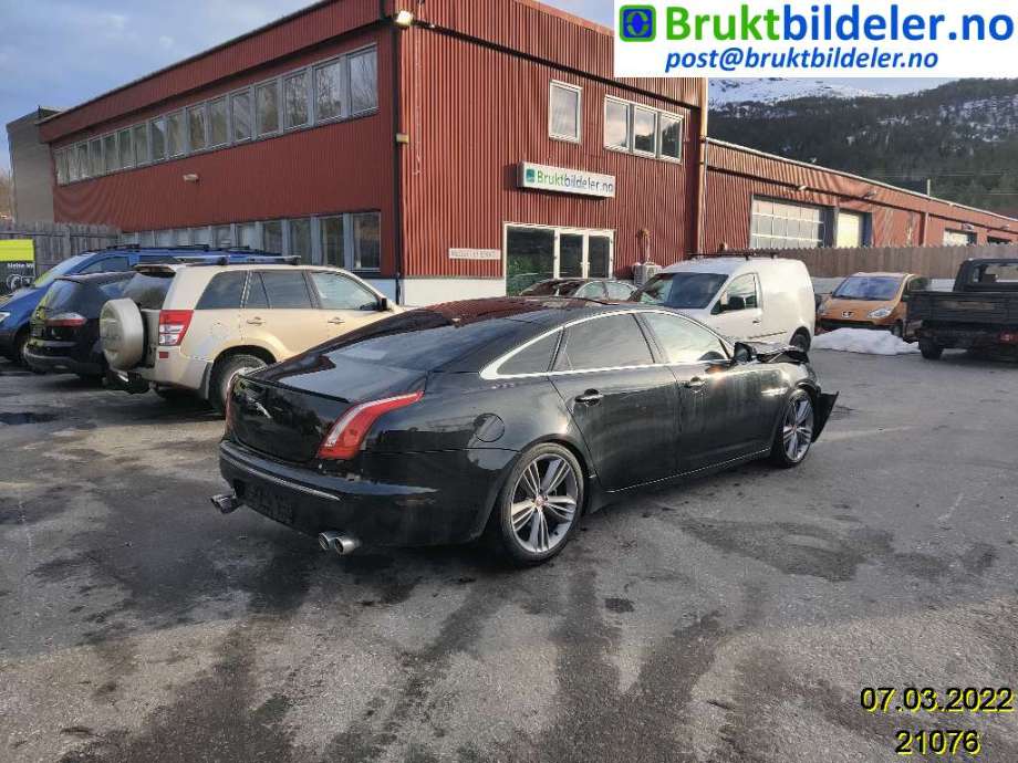 Jaguar XJ X351 2010-->> , Motorkode: 306DT, Girkassekode: 