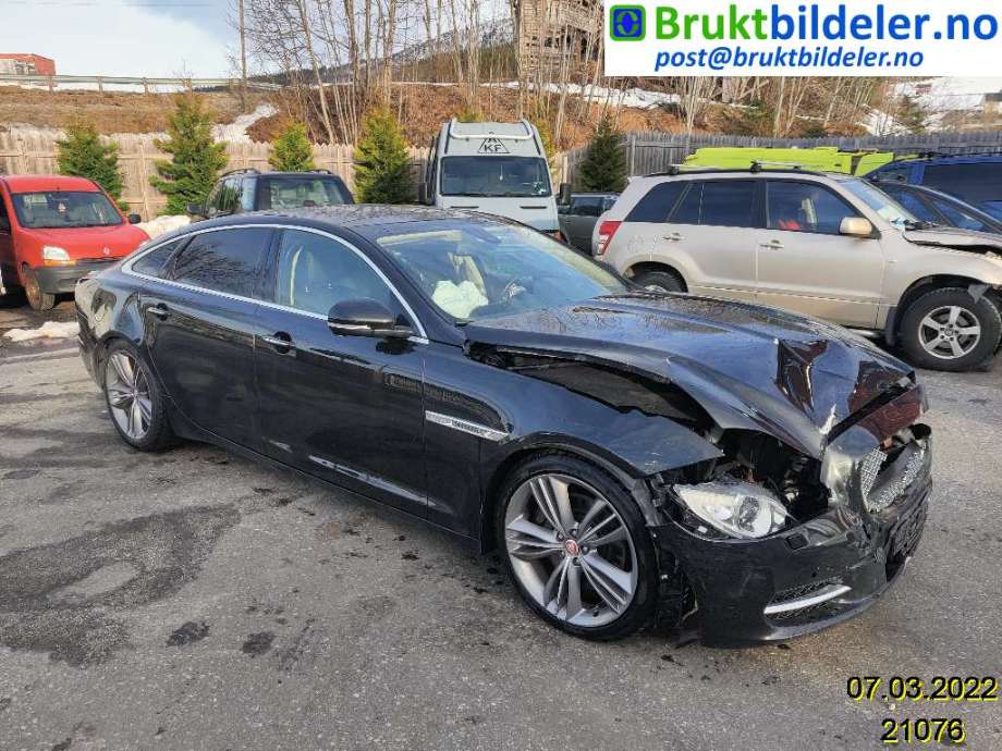Jaguar XJ X351 2010-->> , Motorkode: 306DT, Girkassekode: 