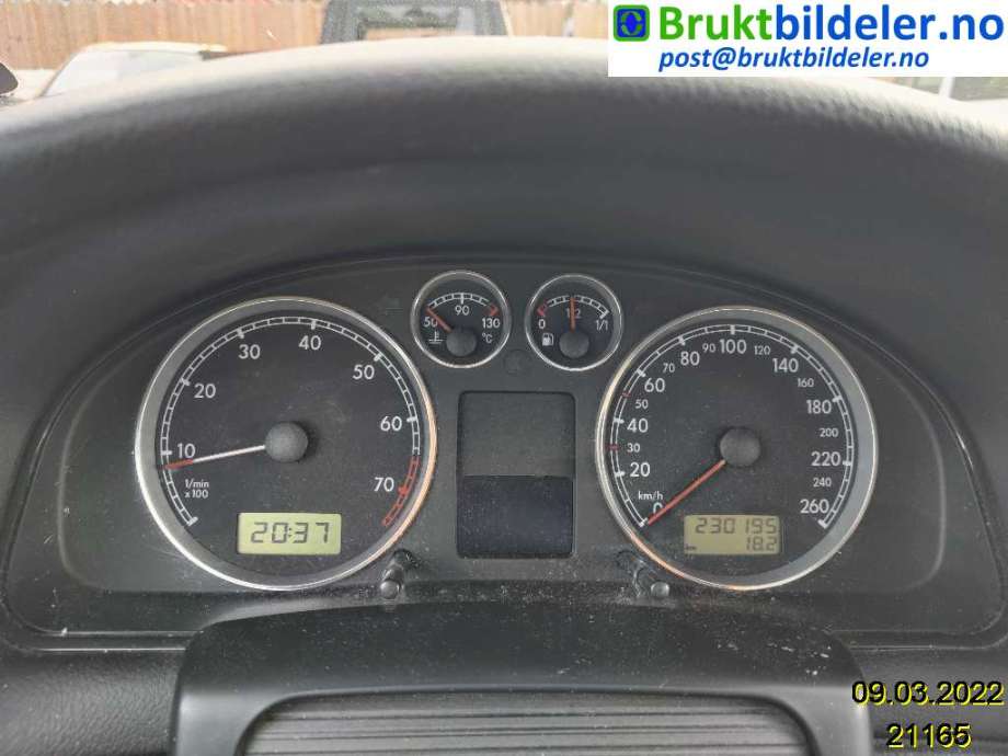 VW Passat 2001-2005 (B5,3BG) (B5,3BG), Motorkode: AZM, Girkassekode: 