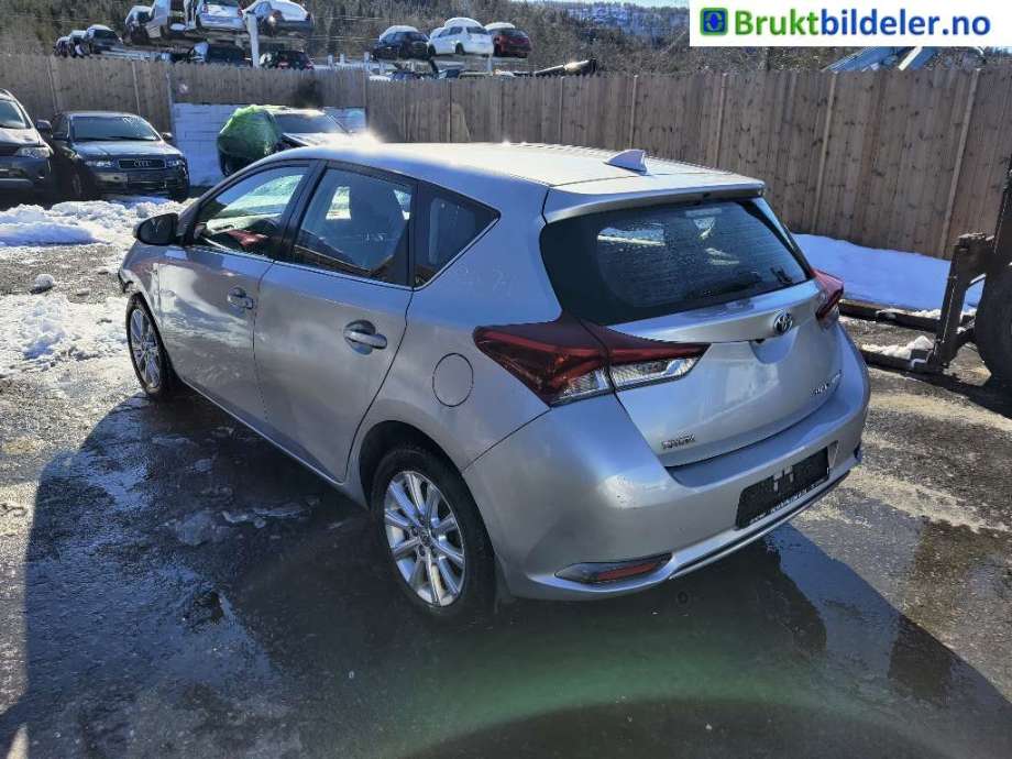 Toyota Auris 2015-2019 (Type II, Fase 2) , Motorkode: 2ZR-FXE, Girkassekode: 