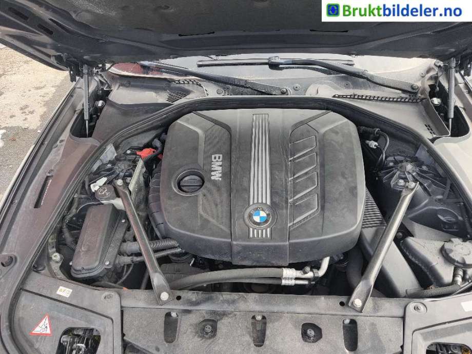 BMW 5-Serie 2010-2017 (F10/F11) (F10/F11), Motorkode: N47-D20C, Girkassekode: GA8HP45Z