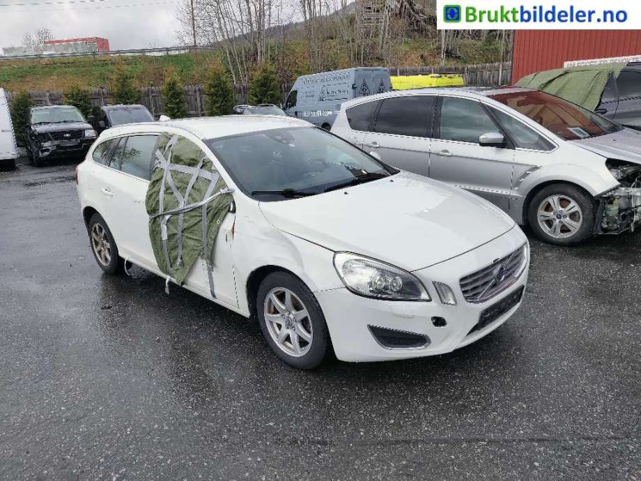 Volvo V60 2010-2013 (Type I, Fase 1) , Motorkode: D4162T, Girkassekode: 