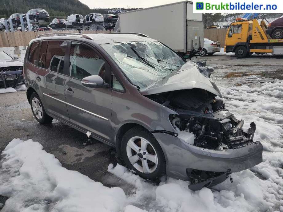 VW Touran 2010-2015 (Type I, Fase 3) , Motorkode: CAYC, Girkassekode: MLE