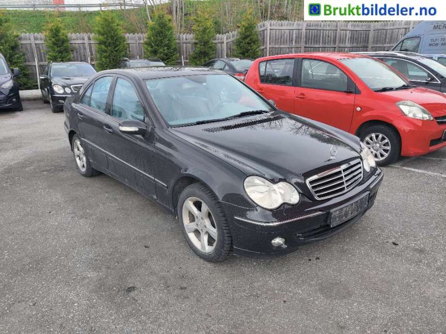 Mercedes C-Klasse 2004-2007 (Fase 2) (W203) (W203), Motorkode: M271.946, Girkassekode: 