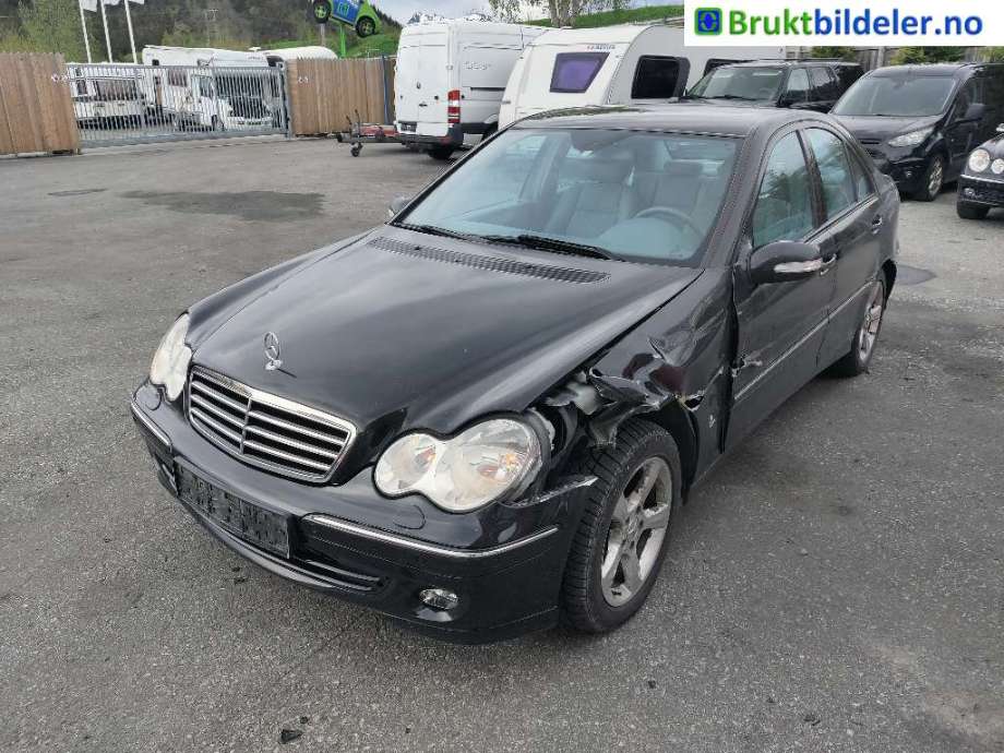 Mercedes C-Klasse 2004-2007 (Fase 2) (W203) (W203), Motorkode: M271.946, Girkassekode: 