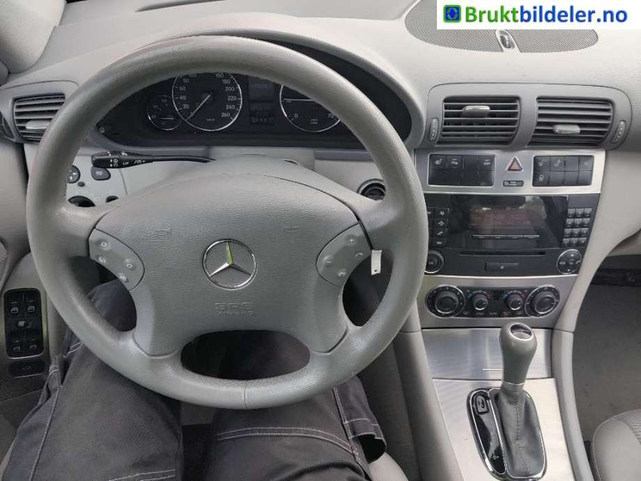 Mercedes C-Klasse 2004-2007 (Fase 2) (W203) (W203), Motorkode: M271.946, Girkassekode: 