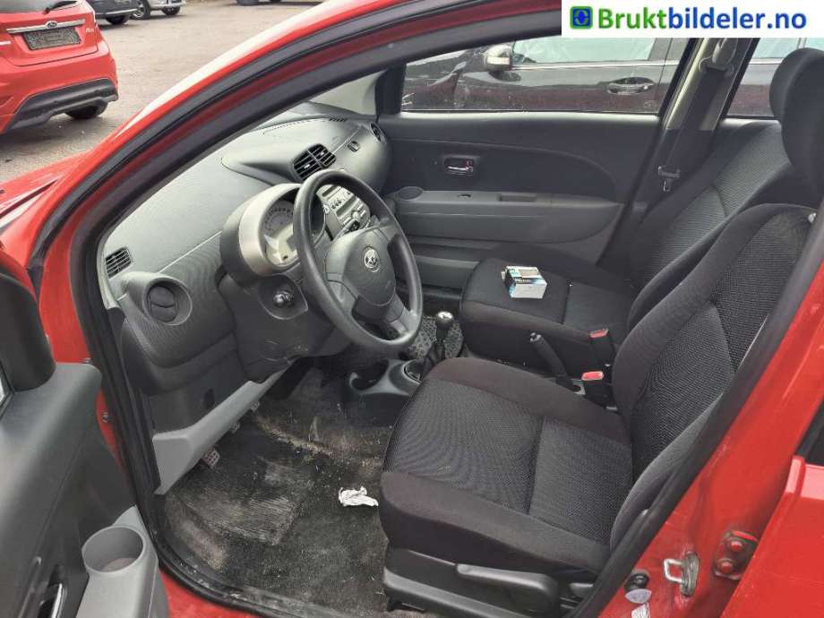 Subaru Justy 2003-2007 (Type III) , Motorkode: 1KR-FE, Girkassekode: 