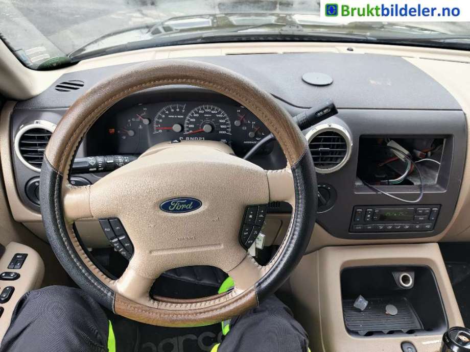 Ford Expedition 2003-2006 , Motorkode: L, Girkassekode: 