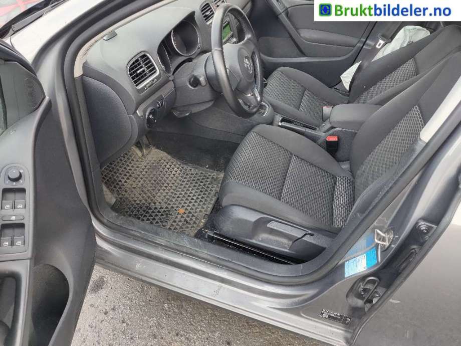 VW Golf VI 2008-2012 , Motorkode: CBZA, Girkassekode: MHV