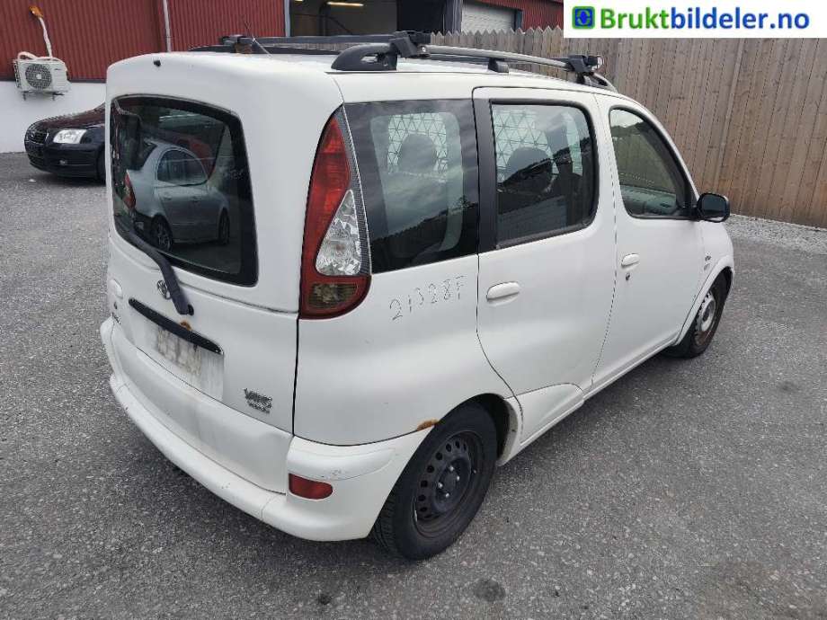 Toyota Yaris Verso 1999-2007 , Motorkode: 1ND-TV, Girkassekode: 