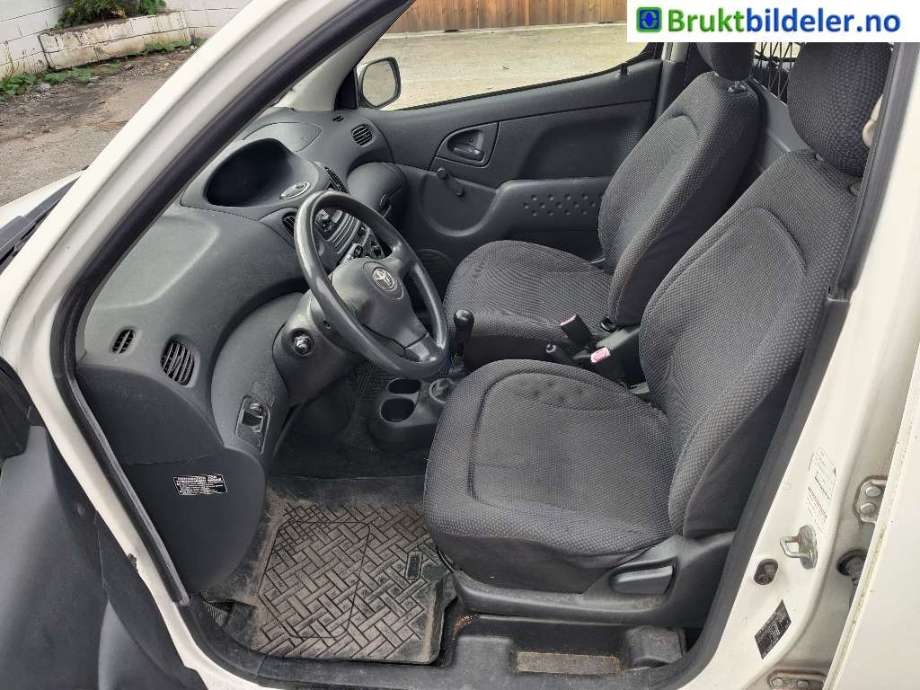 Toyota Yaris Verso 1999-2007 , Motorkode: 1ND-TV, Girkassekode: 