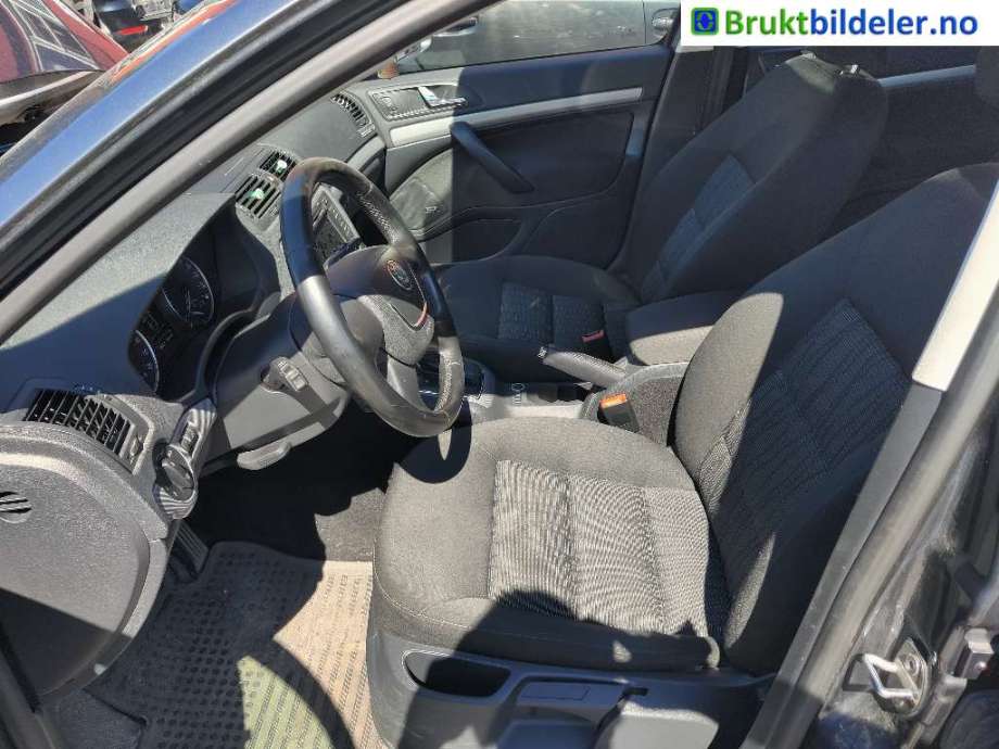 Škoda Octavia 2009-2013 (Type II, Fase 2) , Motorkode: CAYC, Girkassekode: MLE